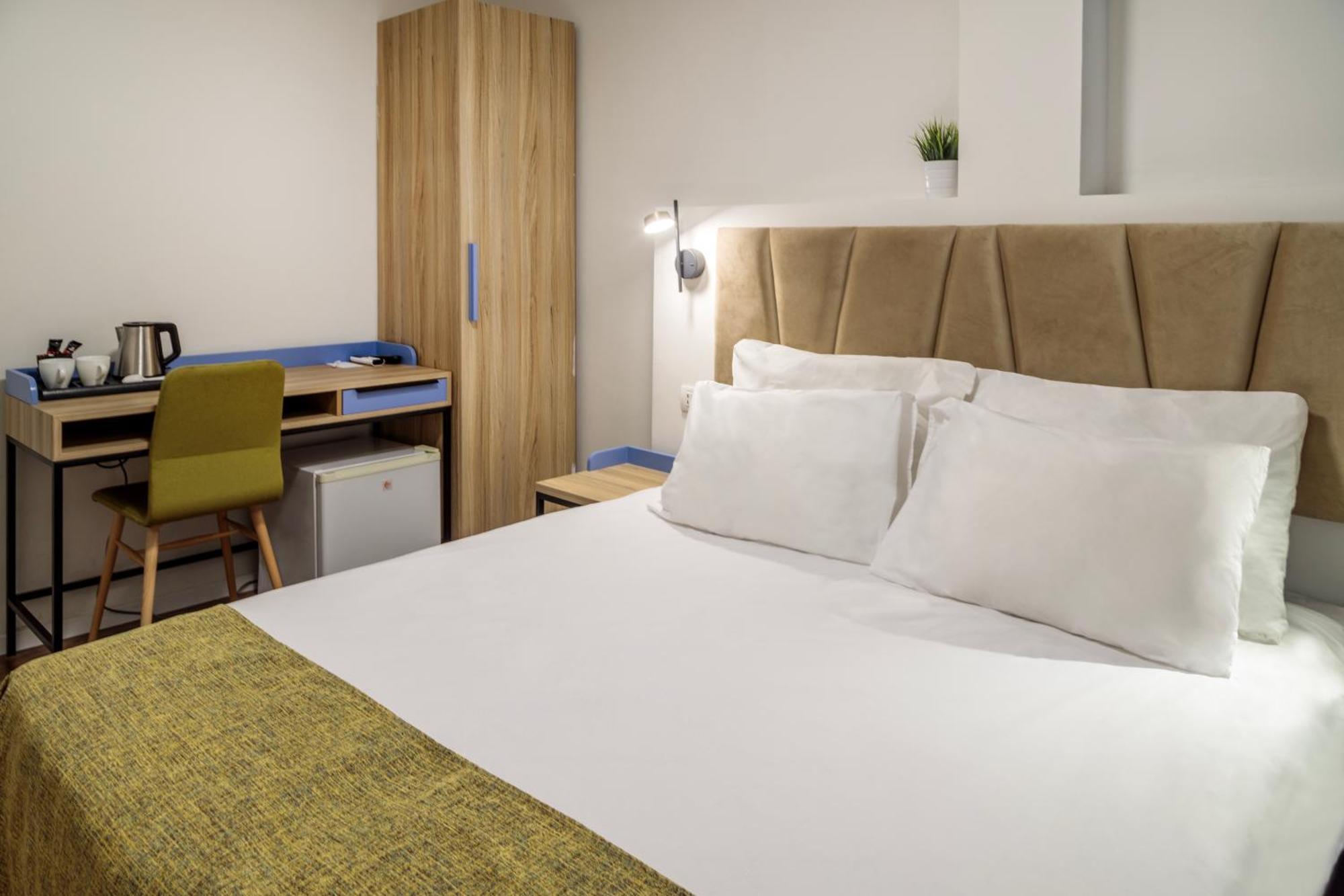 Lago Hotel Тверия Экстерьер фото